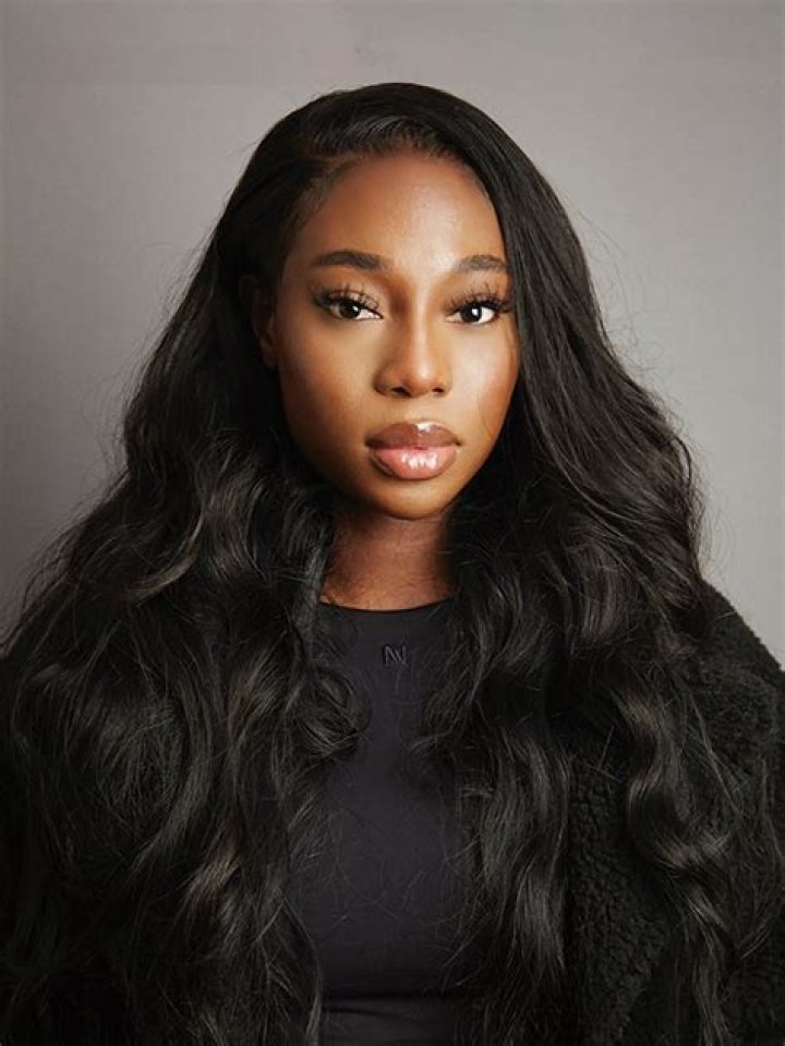 Adeola Patronne